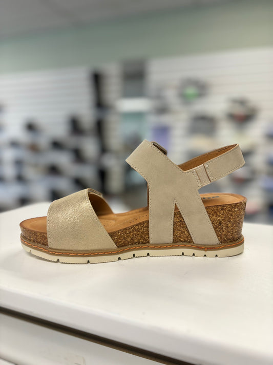 Romika Women's Berti 04 in Beige Combi