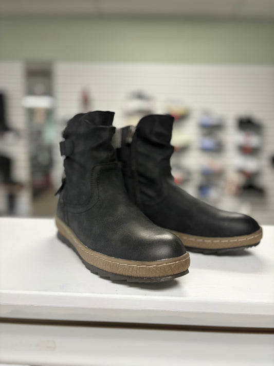 Wanderlust Carol Side Zip Boot in Black - Wide Width