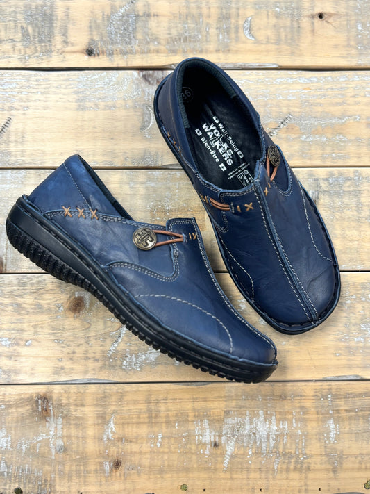 Volks Walkers Women's Celle (Navy Crinkle)