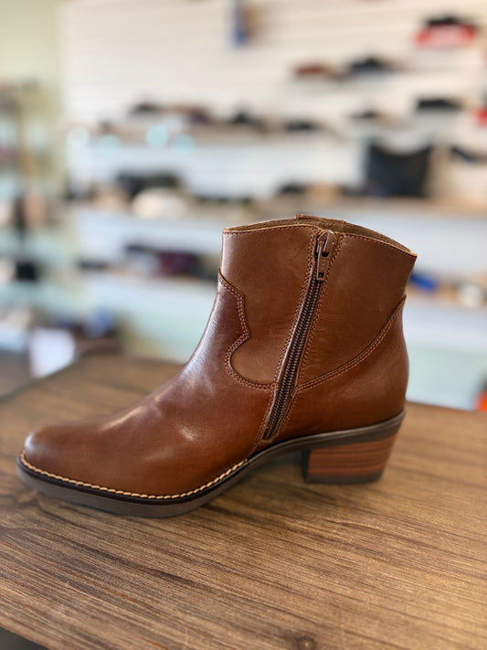 Elodie Krust Marron Boot / Brown Leather Made in Spain