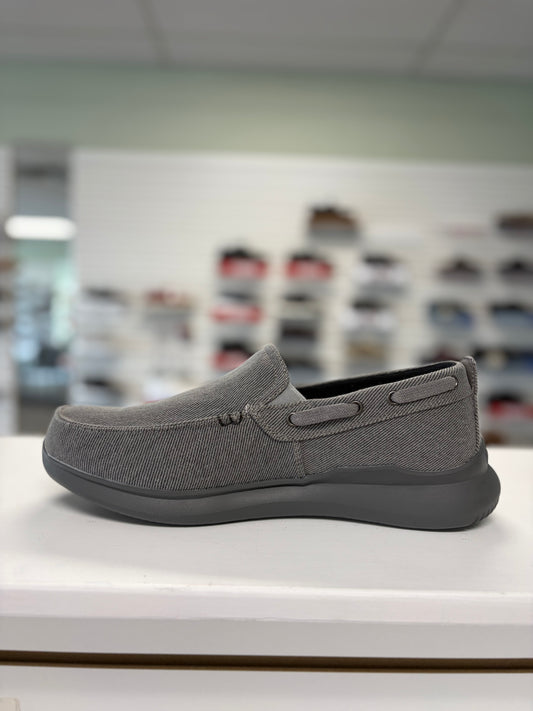Propet Men's Viasol in Grey *WIDE / 3E*