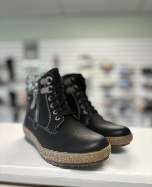 Relife ® Women’s 5717 Lace with Zip in Black