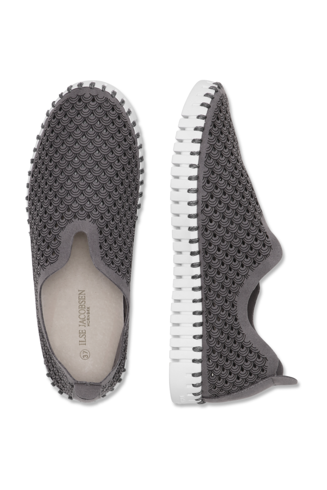 Ilse Jacobsen Tulip 139 in Smoke Pearl