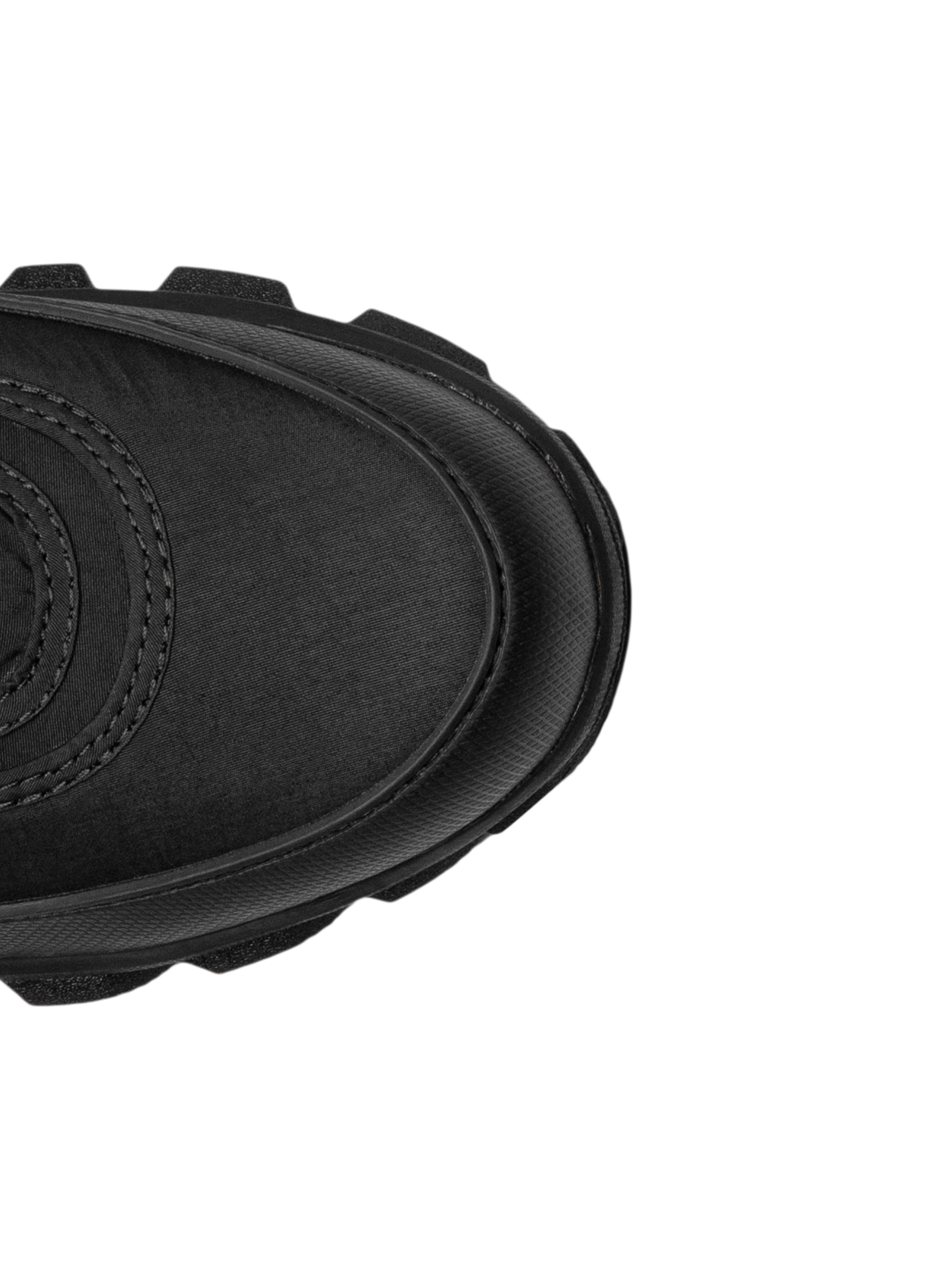 BOGS Women's Cedar Quilt Lace in Black