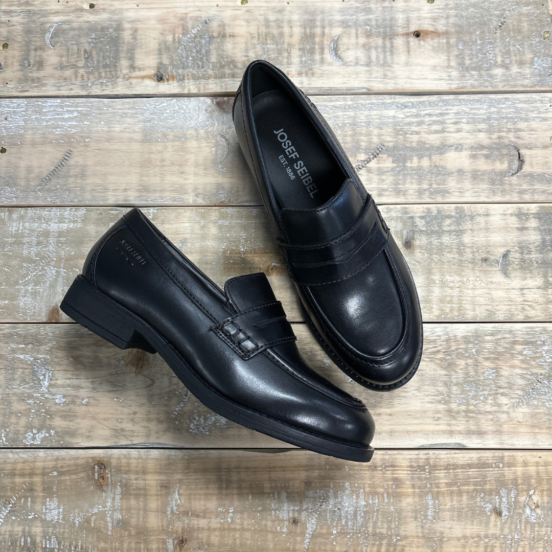 Josef Seibel Simona 07 in Black Leather