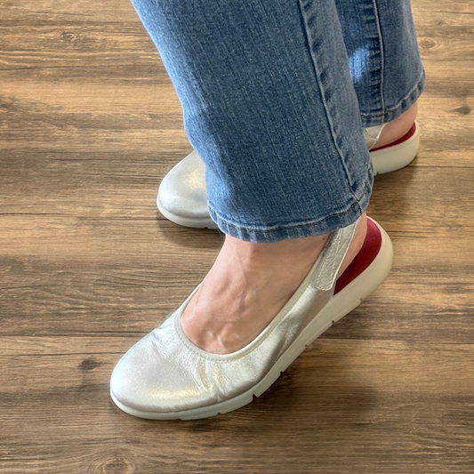 Saydo Fressia in Satin Silver