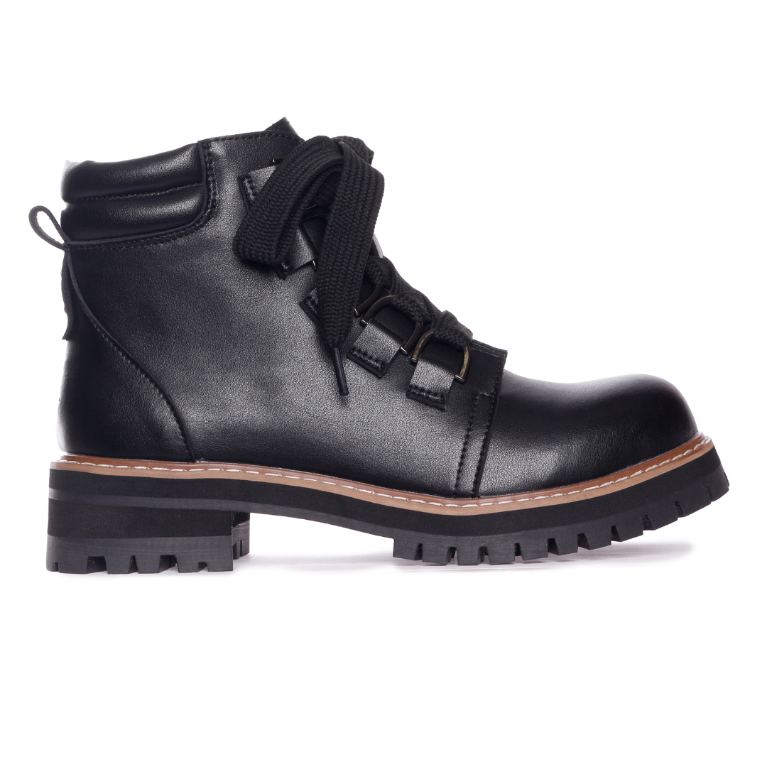 AquaDiva AD1589 in Black Leather with Lace