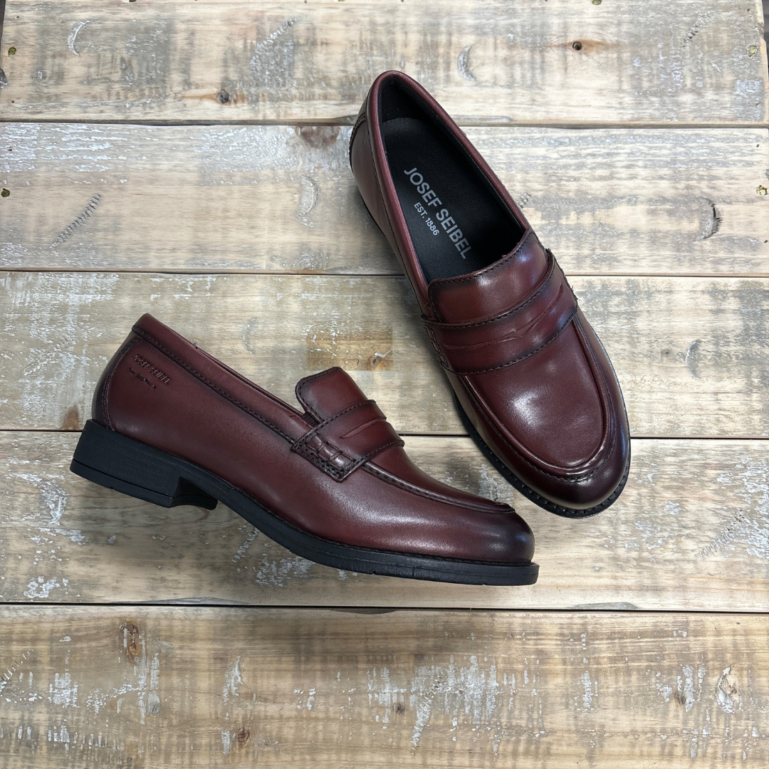 Josef Seibel Simona 07 in Bordo Leather