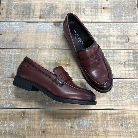 Josef Seibel Simona 07 in Bordo Leather