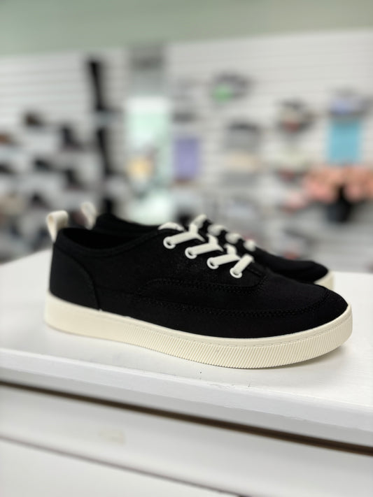 Vionic Coast Cyan Slip On Sneaker in Black