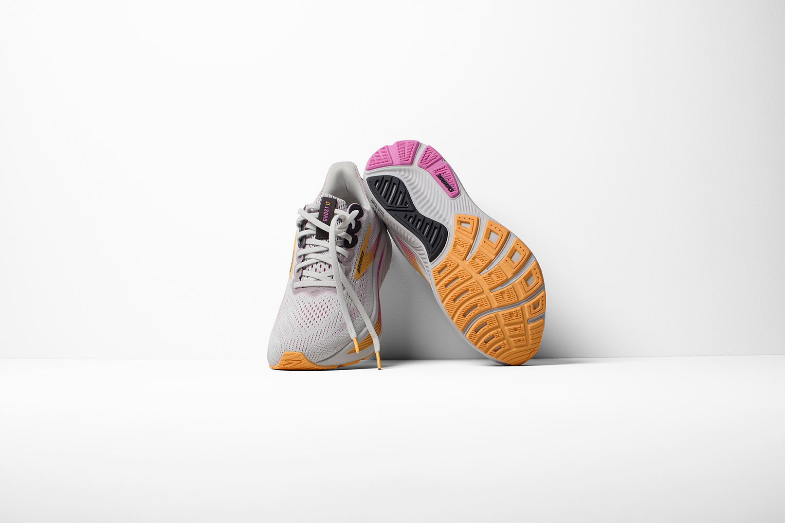 Brooks Women's Ghost 17 - Oyster/Apricot/Pink - Wide Width