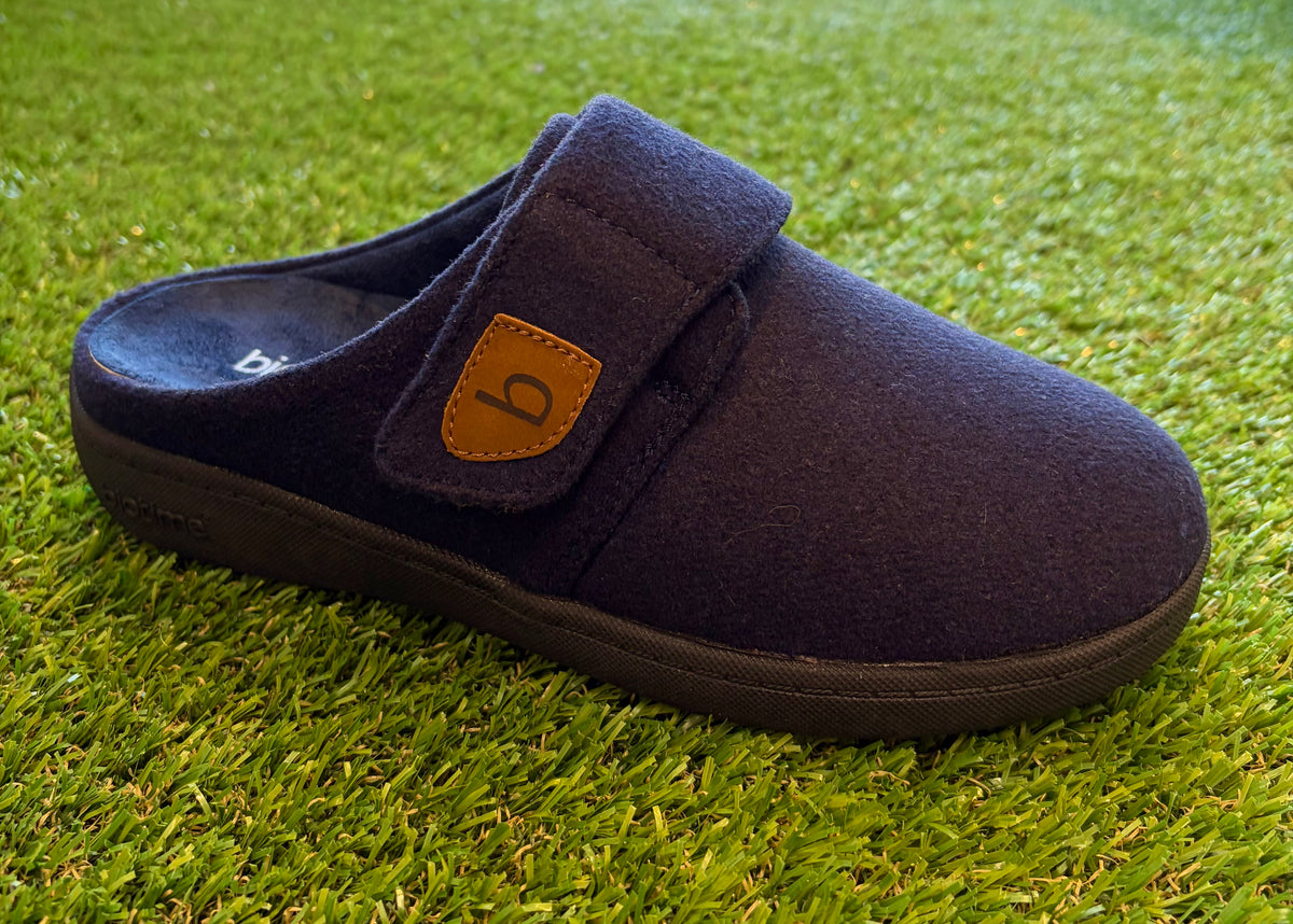 Biotime Women's Amity Slipper Navy