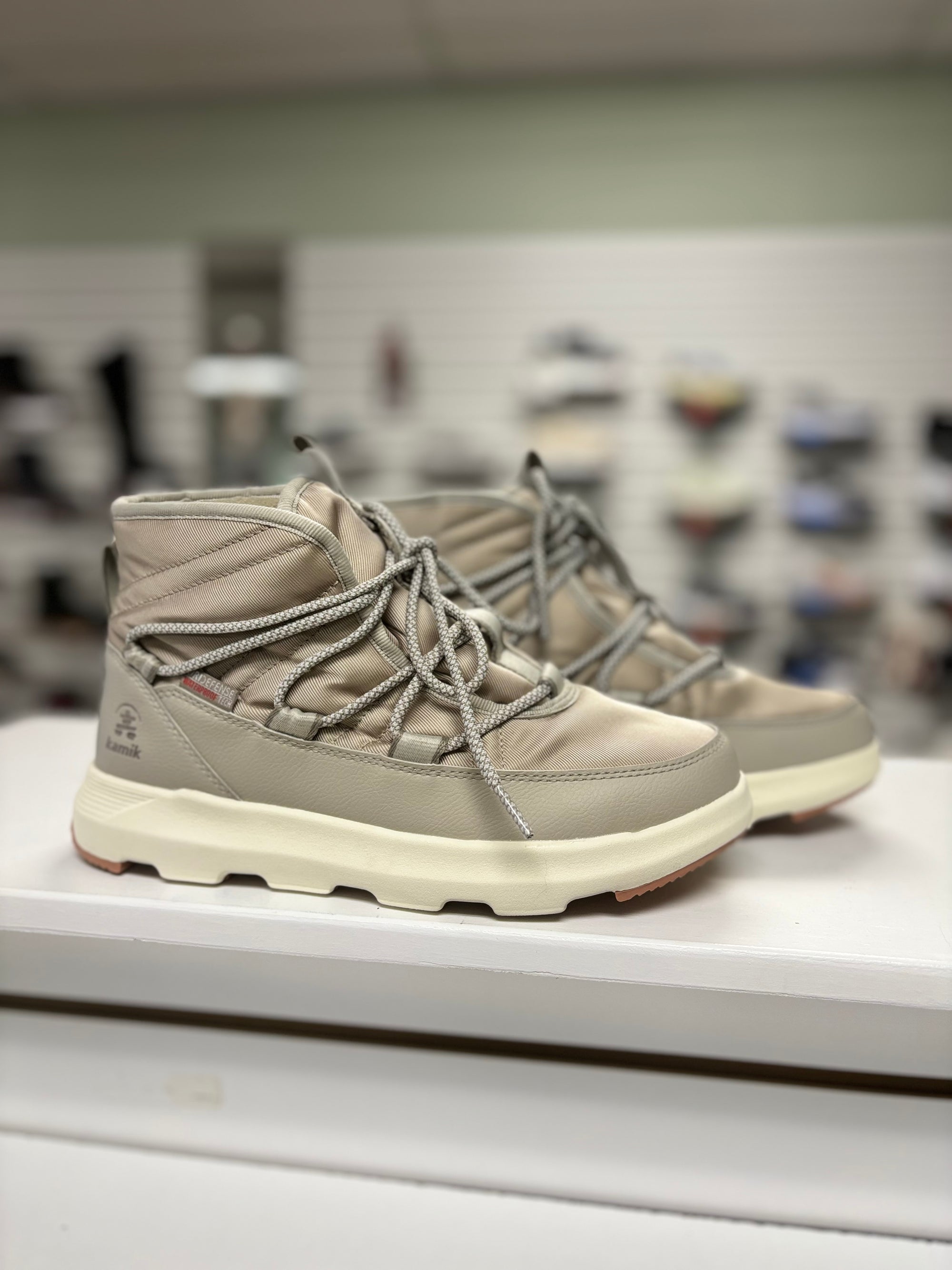 Kamik Women's Lea Lo in Light Taupe