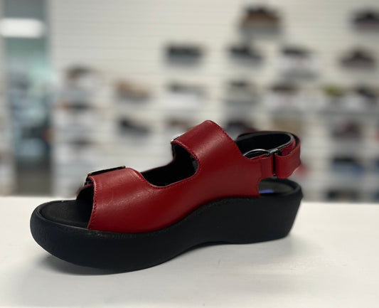 Wolky Women's Fortune Vegi Leather Red