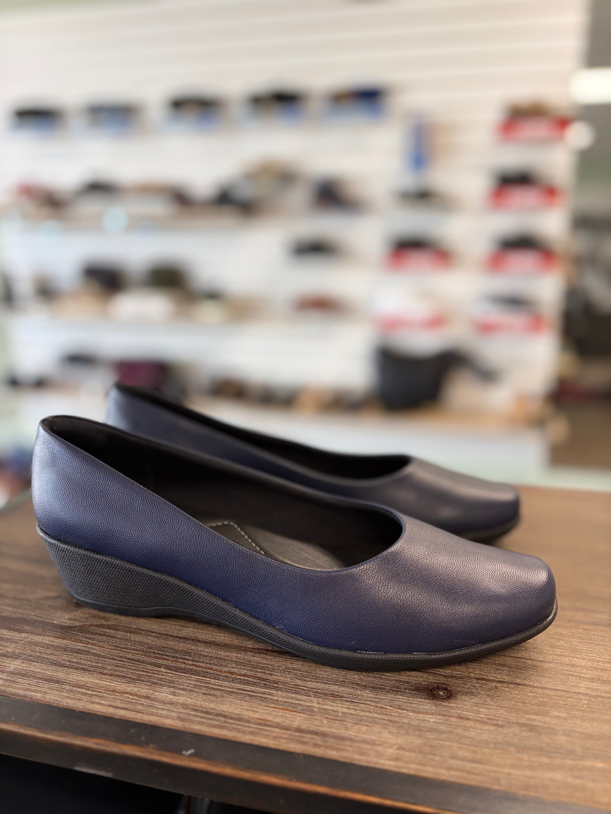 Piccadilly Women's Wedge Dress Shoes in Navy 143133