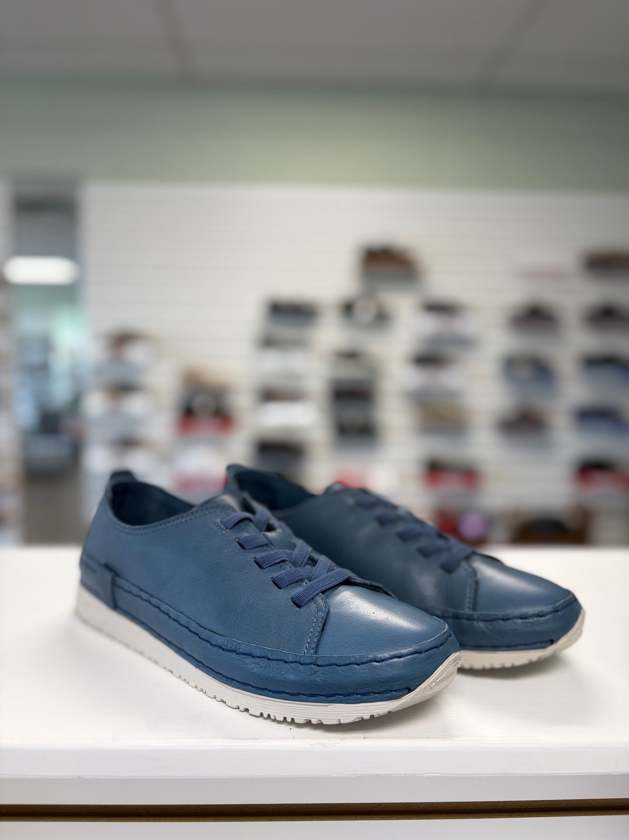 Volks Walkers 250 in Blue