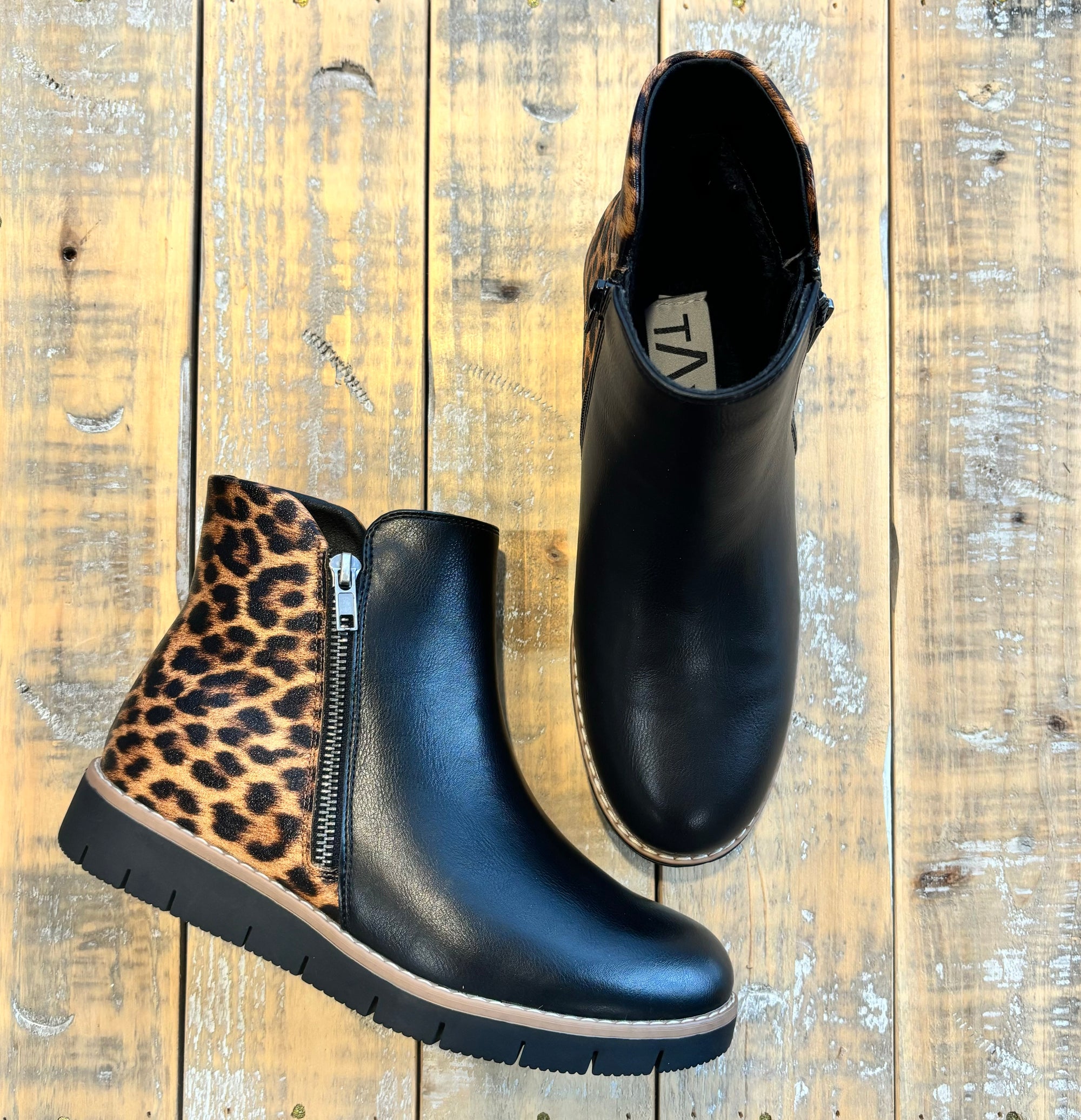 TAXI Women's Gabby Boot with Animal Print
