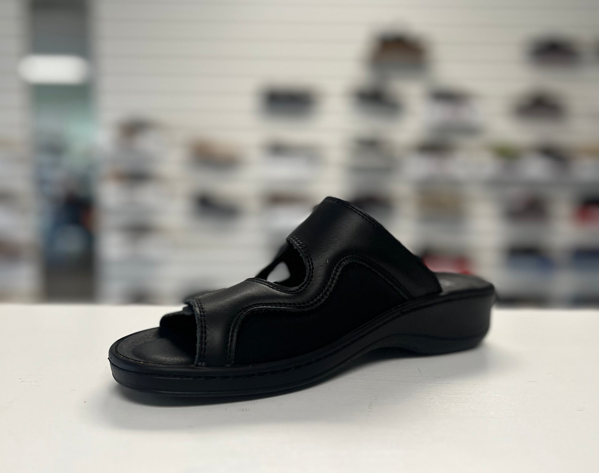 Biotime Women's Jenny Black Bunion Stretch