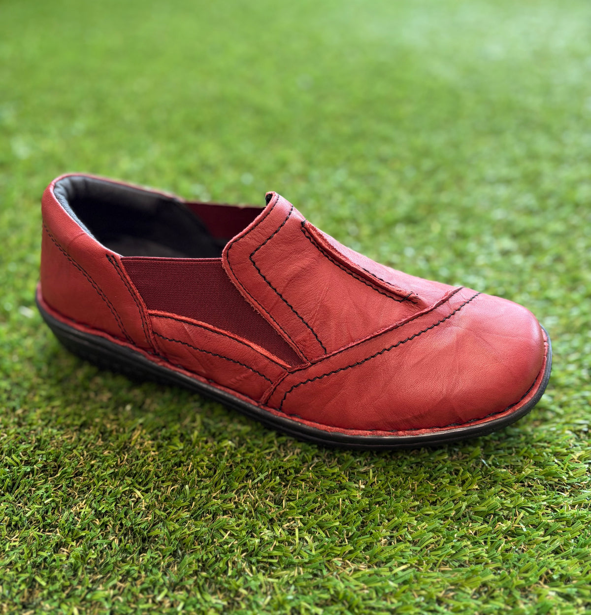 Volks Walkers Women's Dillingen (Red Crinkle)