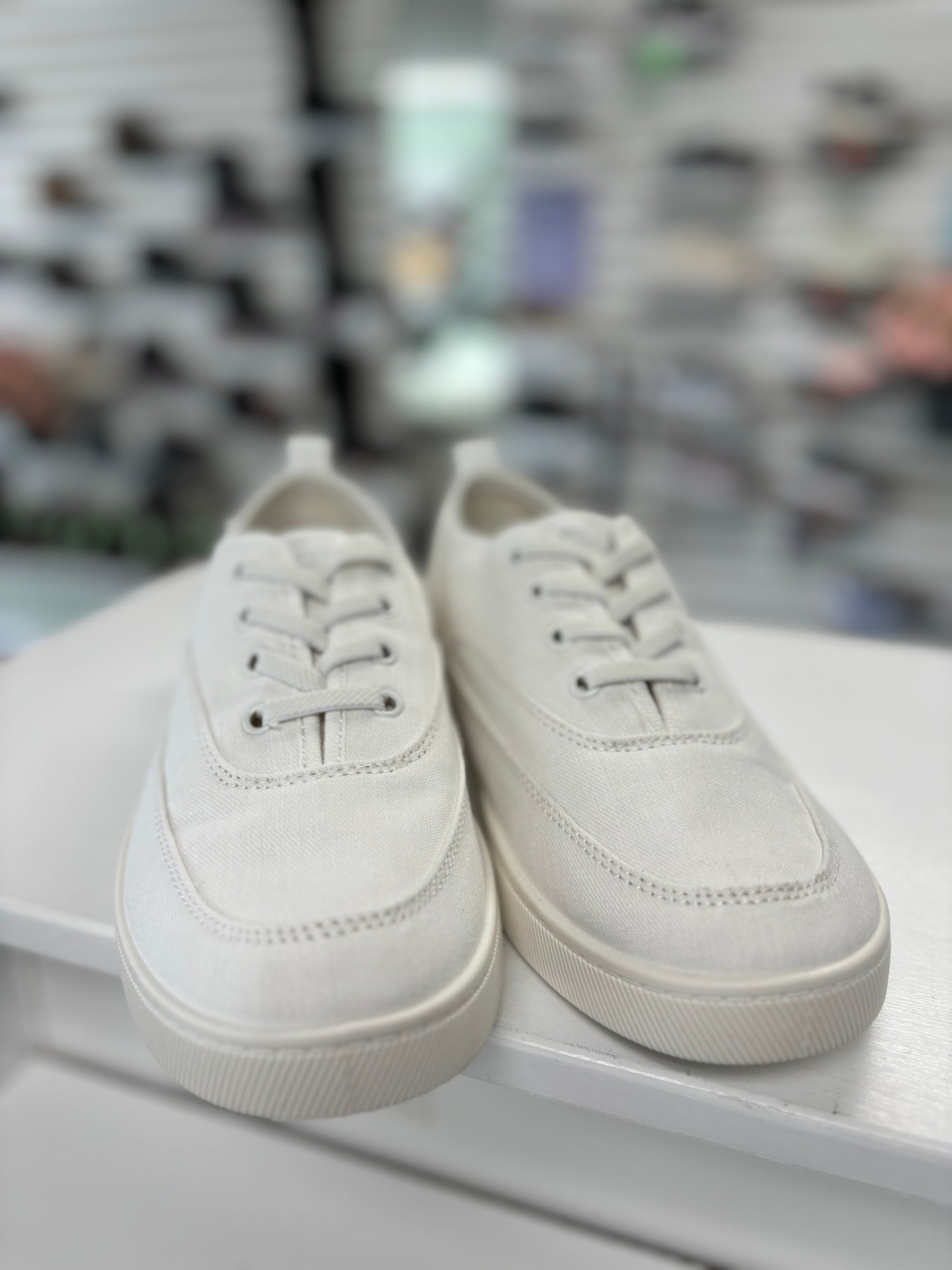 Vionic Coast Cyan Slip On Sneaker in White