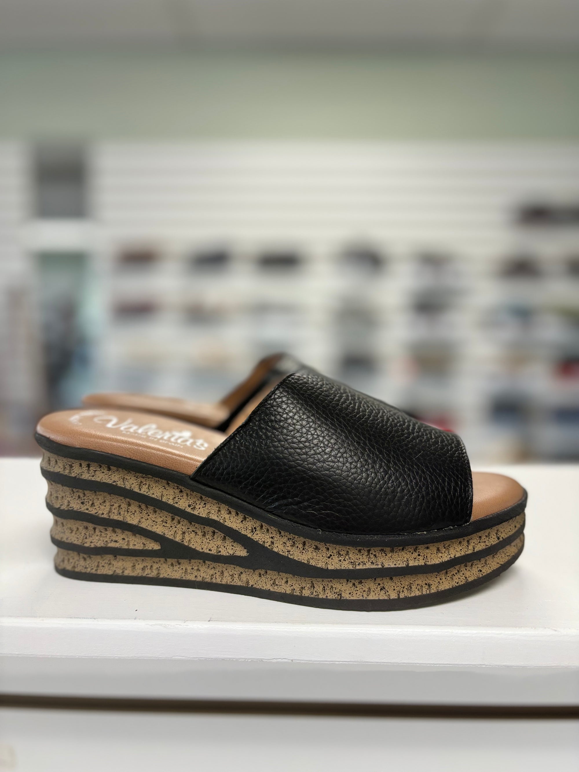 Valeria Women's  Wedge Sandal 1961 - Black