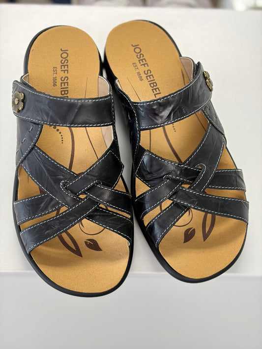 Josef Seibel Women's Ibiza 99 in Black