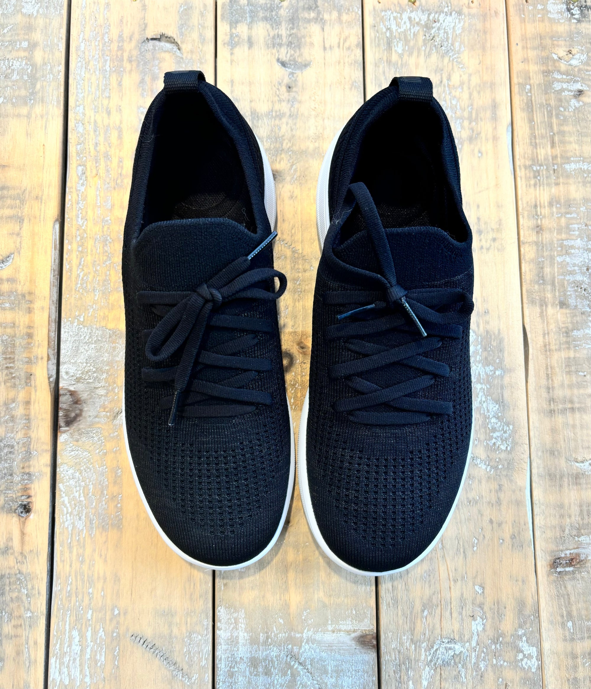 Fit Flop Women's Super-Q Slip On Laced Sneakers - Black