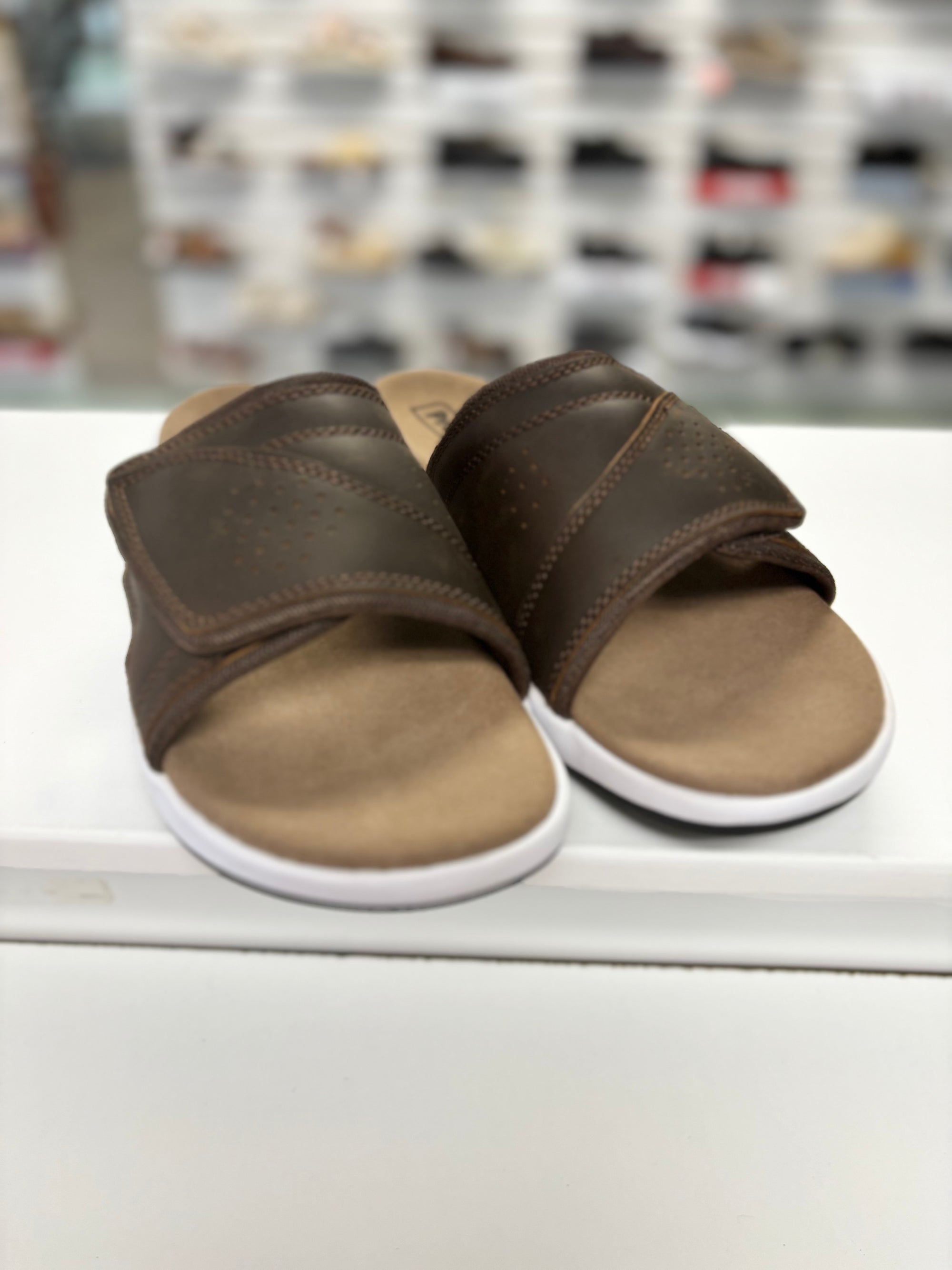 Propet Emerson in Brown *3E*