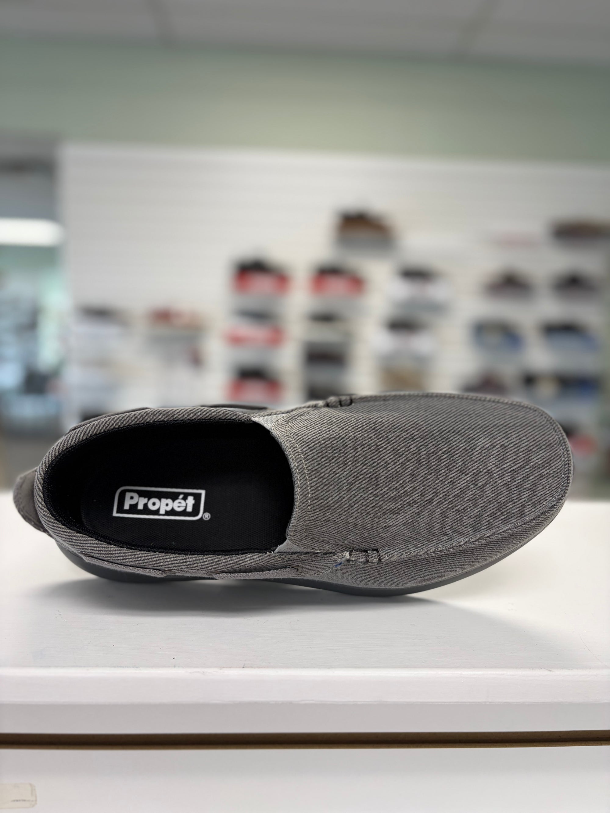 Propet Men's Viasol in Grey *WIDE / 3E*