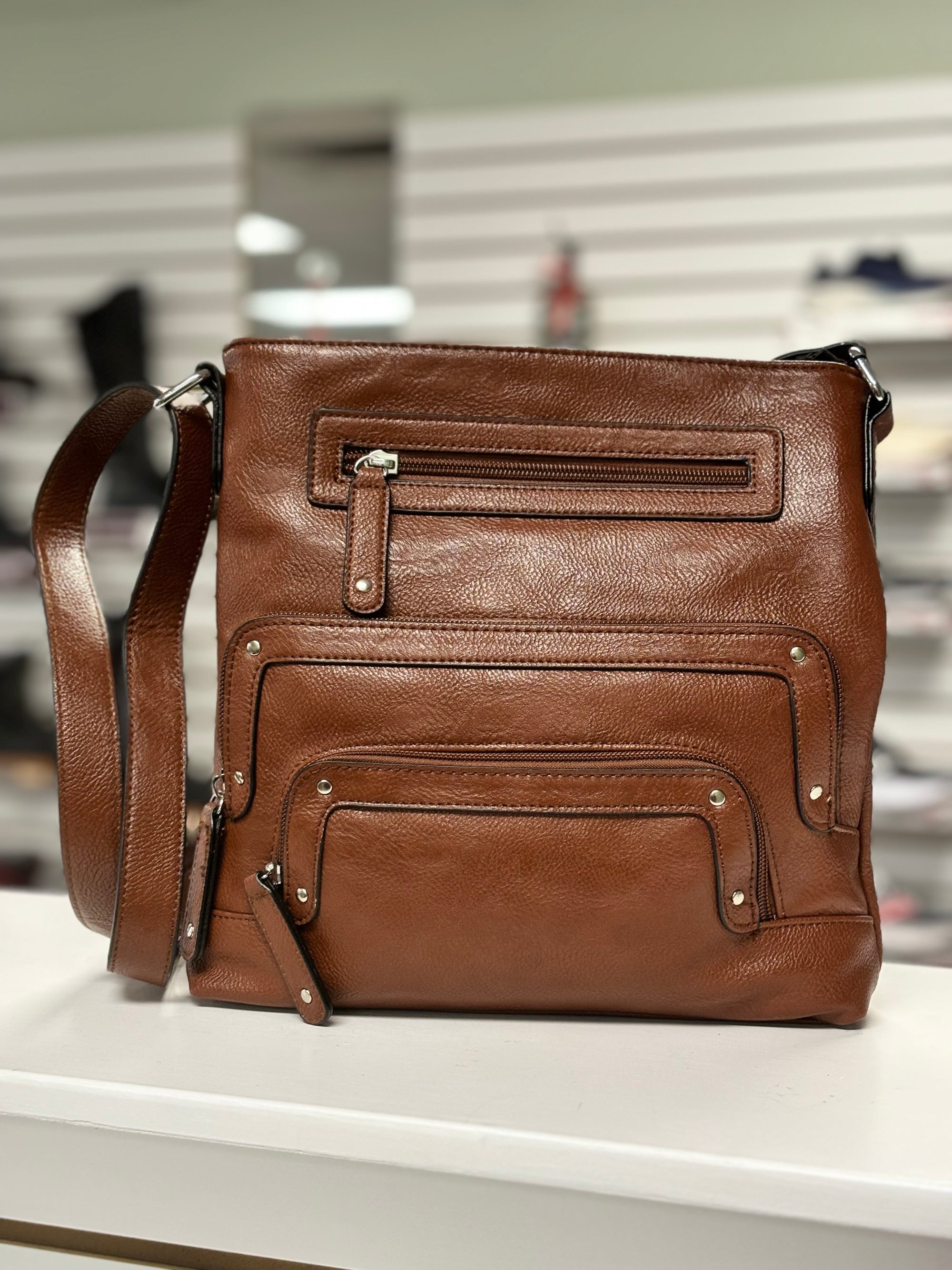 La Diva Large Crossbody Cognac 43916