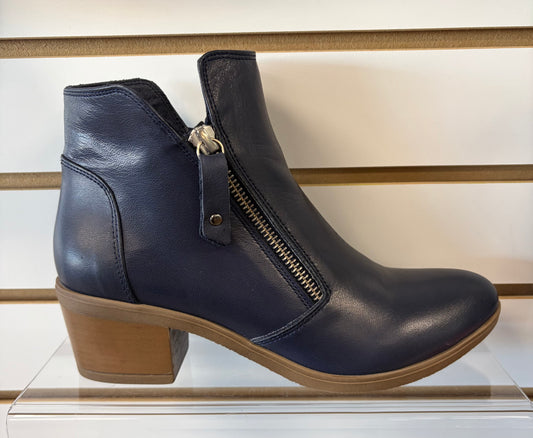Everly Olivia Boot in Navy Leather -Double Zip Entry