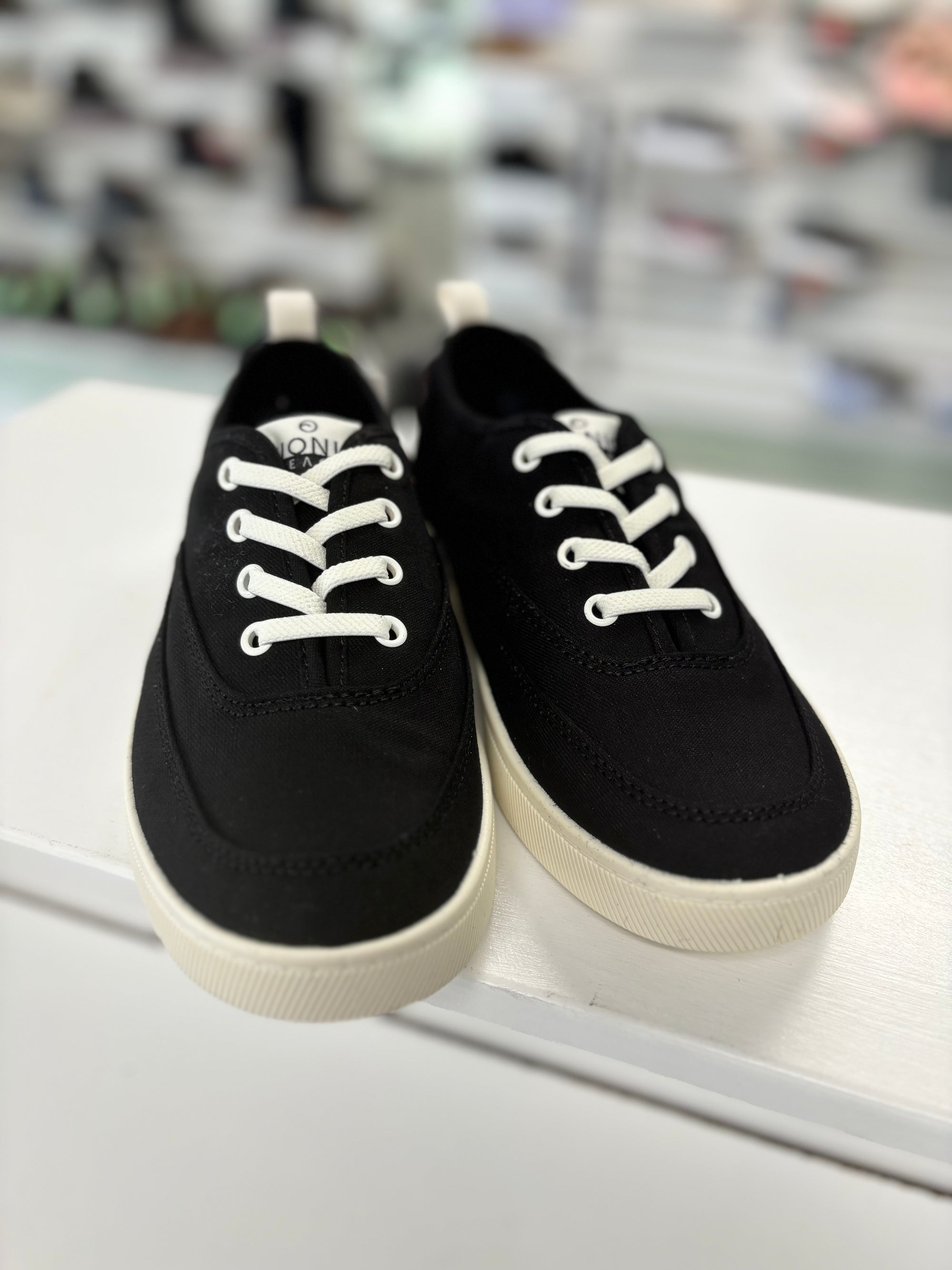 Vionic Coast Cyan Slip On Sneaker in Black