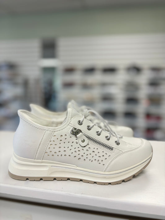 Romika Nellie 02  White Slip In - Hands Free