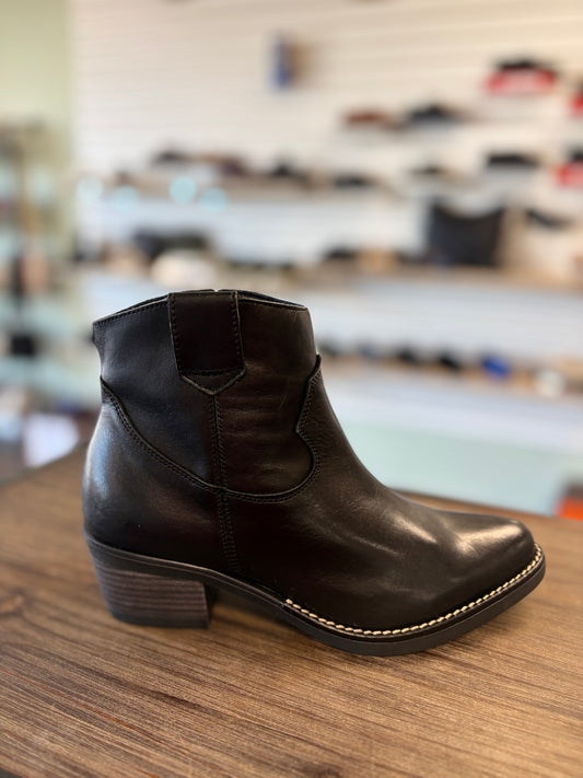 Elodie Krust Boot / Black Leather Made in Spain