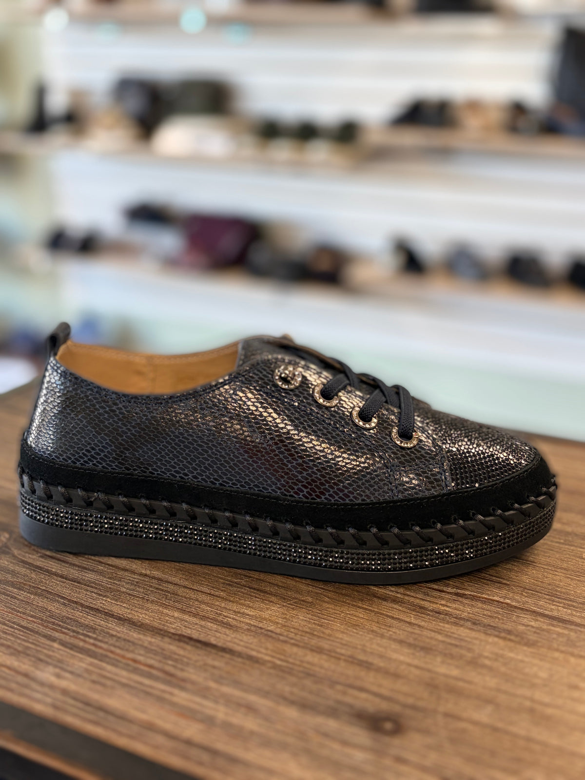 Bernie Mev TW Jodie Grey Mix Python