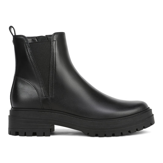 Vionic Greta Georgina in Black Leather