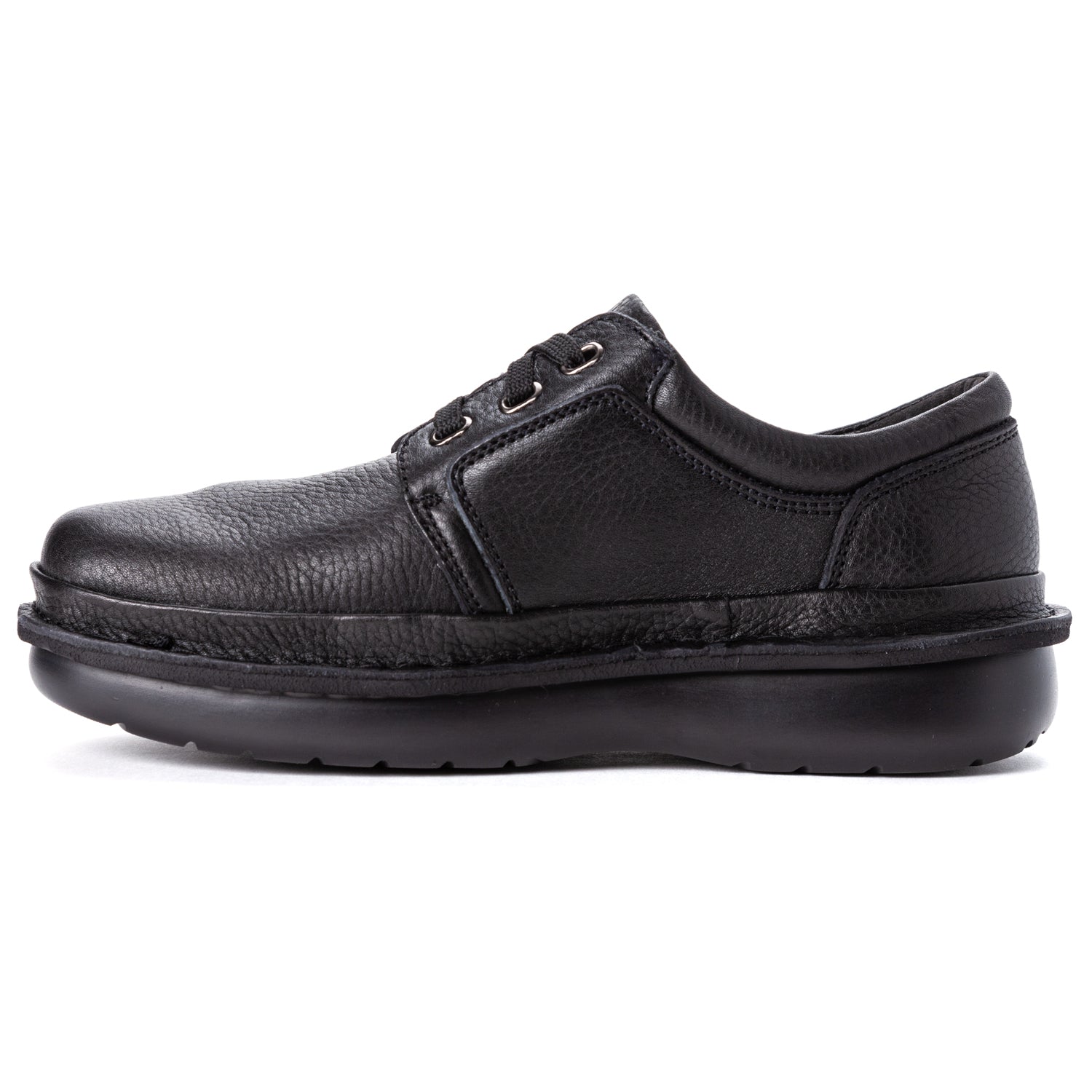 Propet Men's Villager - Black in 3E *LAST PAIR*