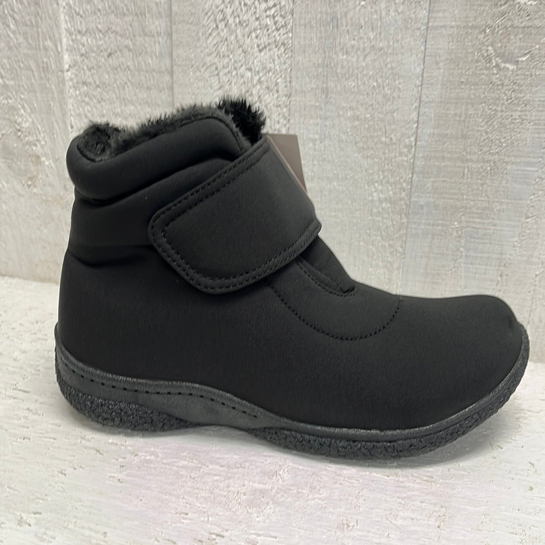 Propet Madi Ankle Strap in Wide Width